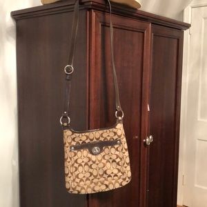 Coach crossbody purse